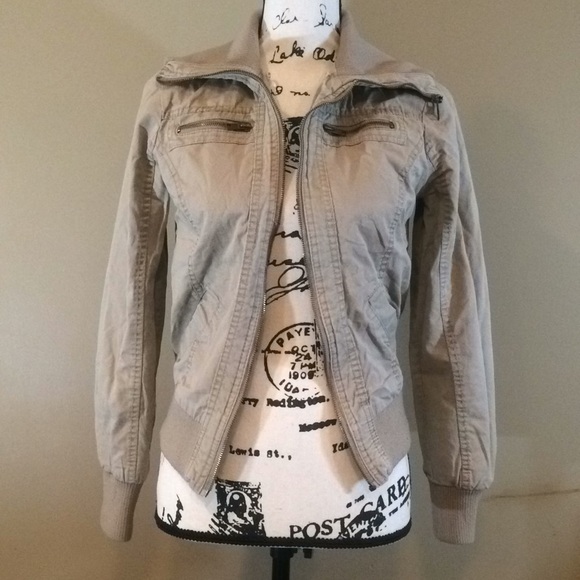 New Look Tops - New Look S women’s jacket! :)